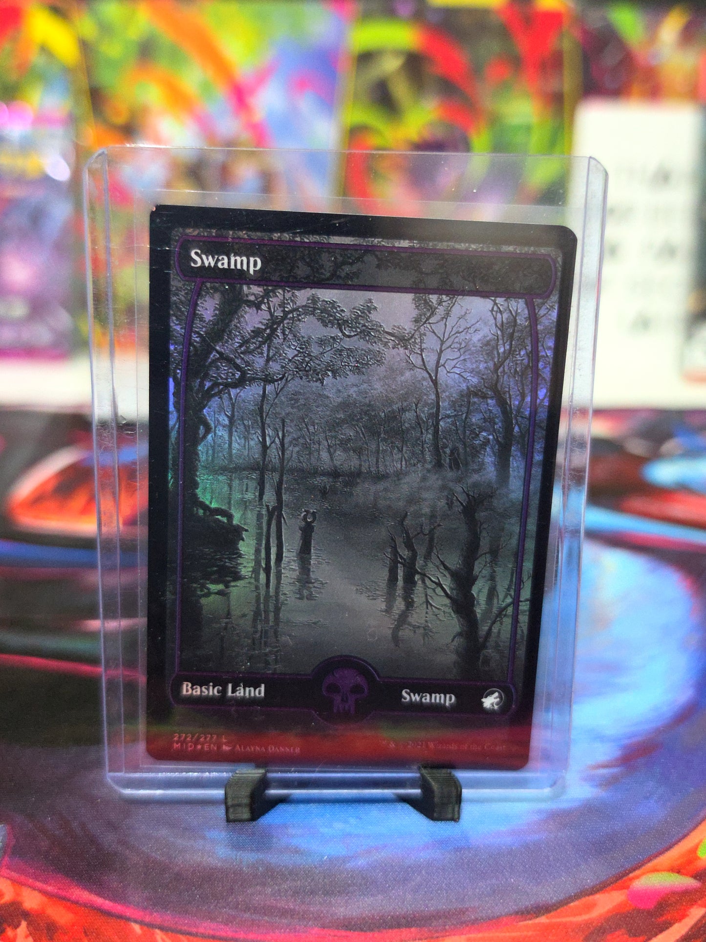 Swamp #272 – Innistrad: Midnight Hunt – Foil