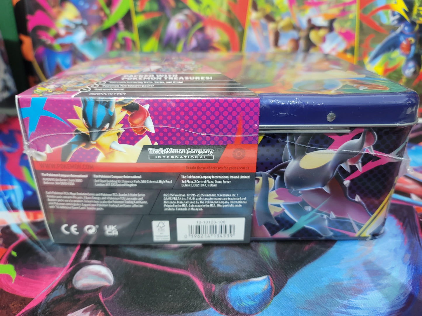 Pokémon TCG: 2025 Fall Collector Chest