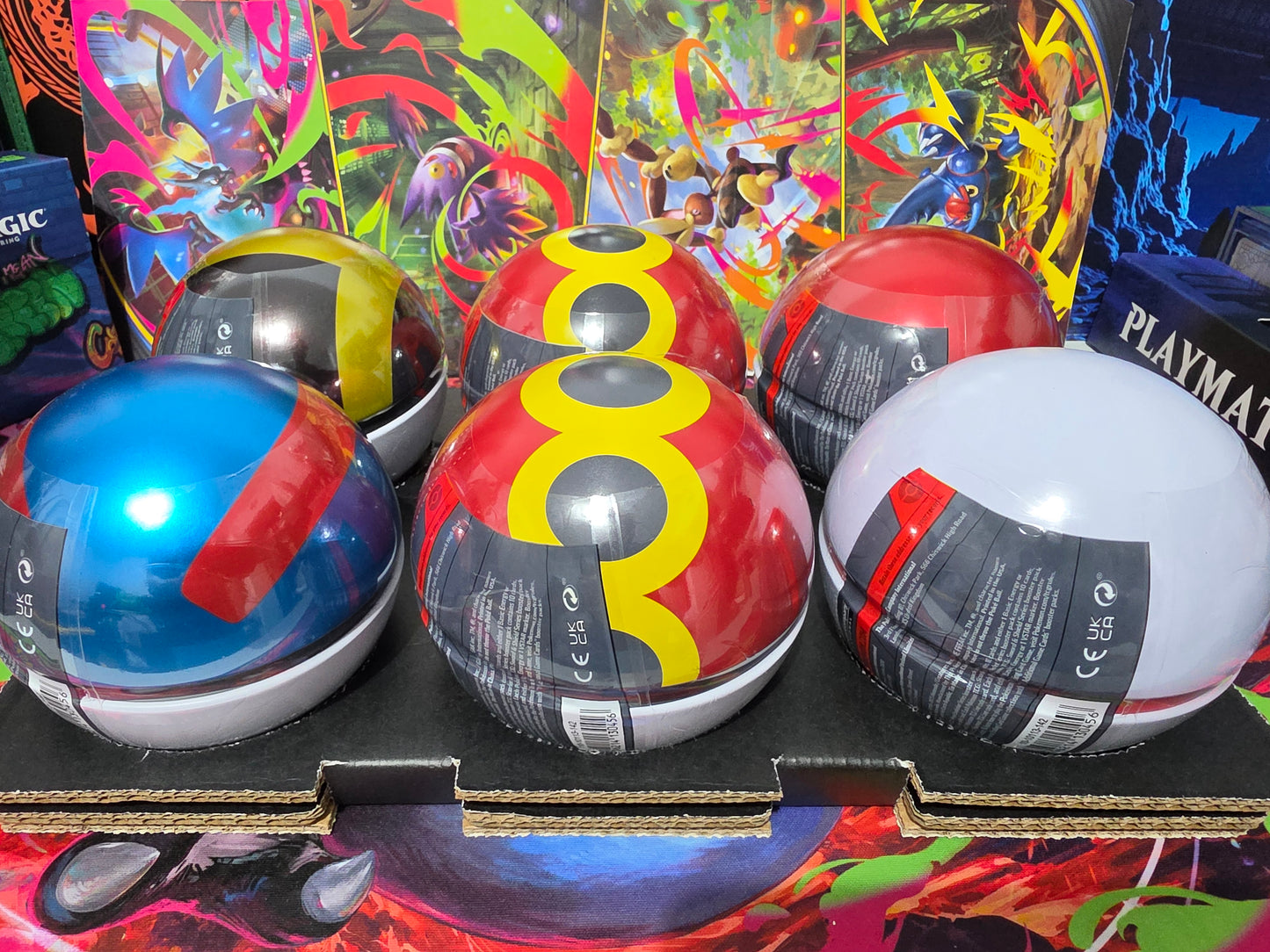 Pokémon TCG: Poké Ball Tin (Styles Vary)